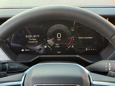 New 2026 GMC Acadia Elevation w/ Elevation Premium Package image 36