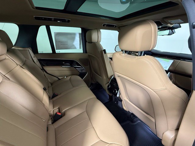 New 2026 Land Rover Range Rover SE AWD/4WD image 30