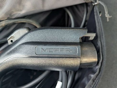 Used 2022 Jeep Grand Cherokee Trailhawk w/ Advanced Protech Group II image 45