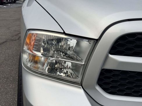 Used 2017 RAM 1500 Express image 7