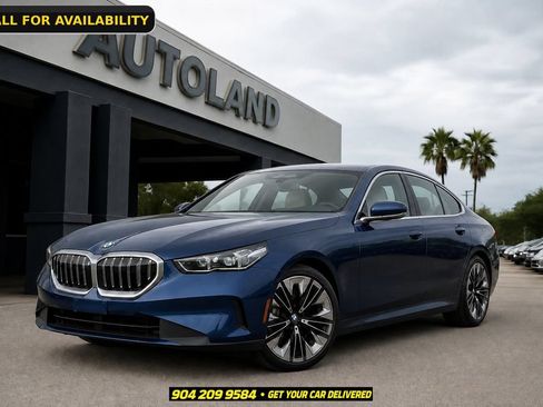 Used 2024 BMW 530i w/ Premium Package RWD image 1