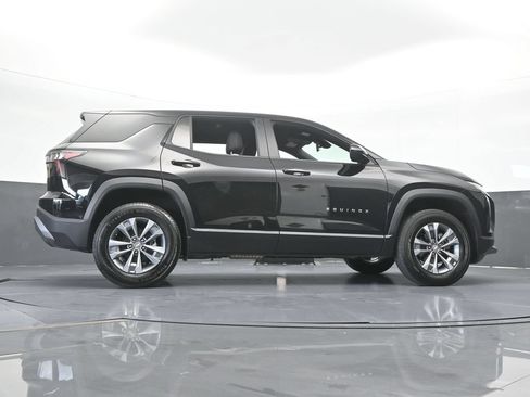 Used 2026 Chevrolet Equinox LT FWD image 56
