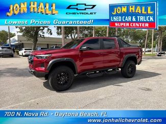 Used 2025 Chevrolet Colorado ZR2 w/ Midnight Edition AWD/4WD video 2