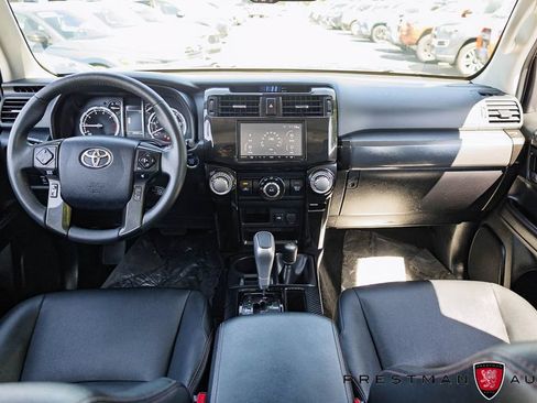 Used 2022 Toyota 4Runner TRD Off-Road Premium w/ Moonroof Package AWD/4WD image 33