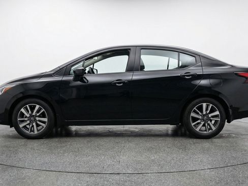 Used 2025 Nissan Versa SV FWD image 5