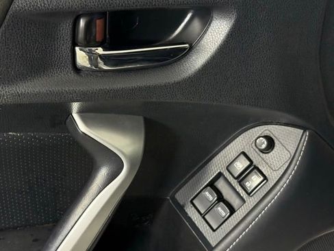 Used 2017 Toyota 86 RWD image 17