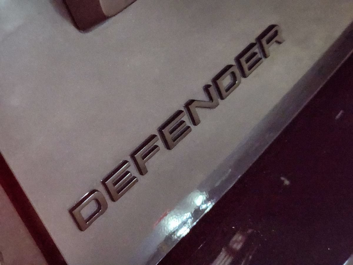 Used 2024 Land Rover Defender 130 X AWD/4WD image 25