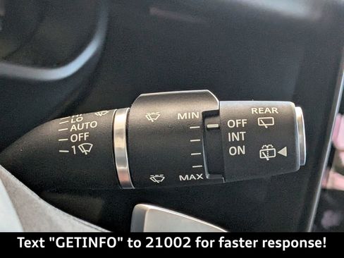 Used 2023 Land Rover Defender 110 V8 image 32