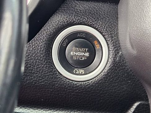 Used 2023 RAM 1500 Big Horn RWD image 21