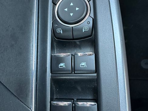 Used 2025 Ford F150 XLT w/ Equipment Group 301A Standard AWD/4WD image 29