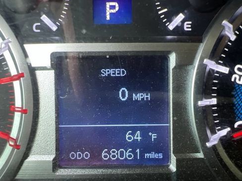 Used 2019 Toyota 4Runner SR5 AWD/4WD image 16