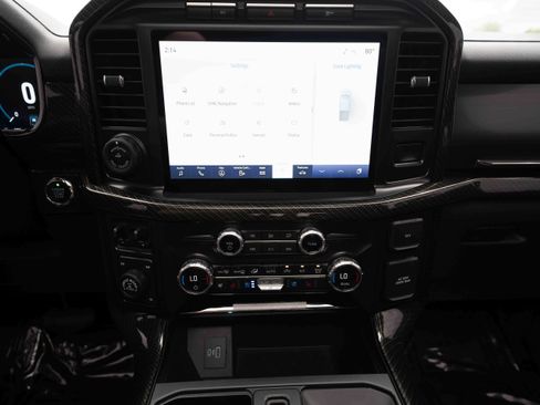 Used 2021 Ford F150 Lariat w/ Equipment Group 502A High AWD/4WD image 16