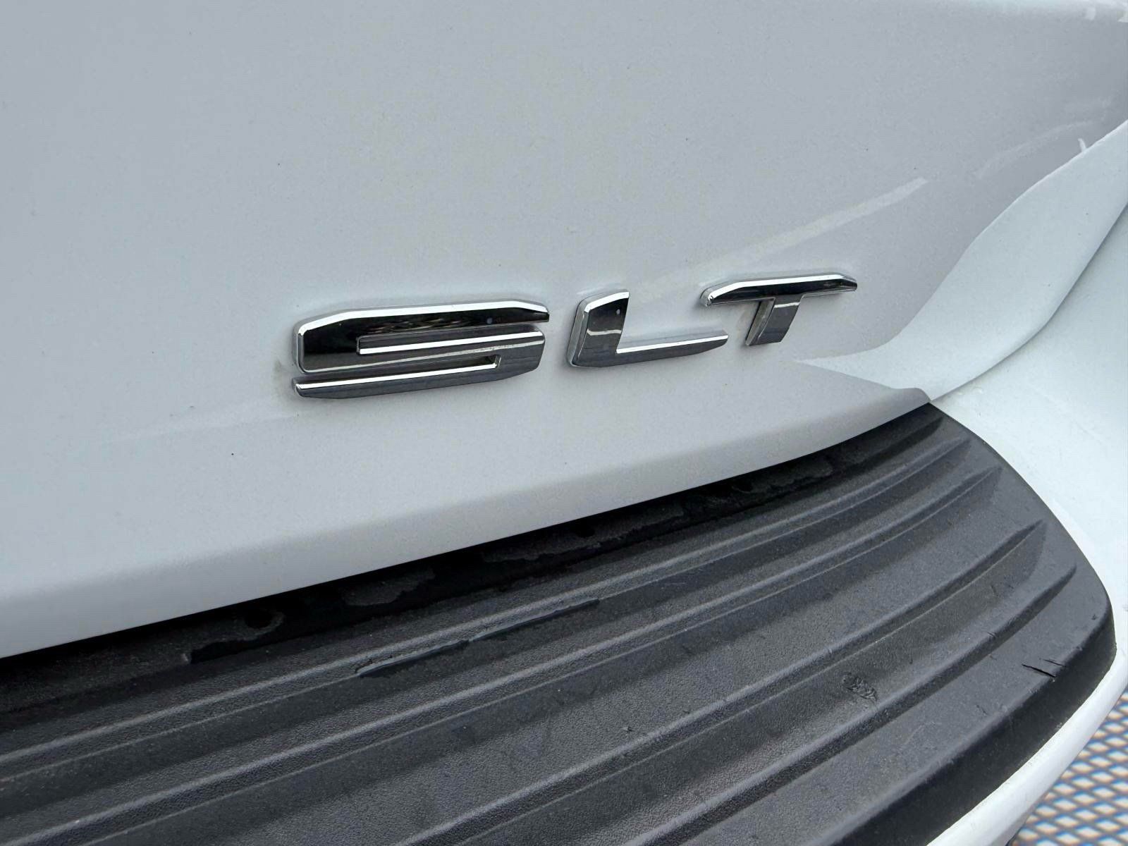 Used 2021 GMC Yukon XL SLT AWD/4WD image 7