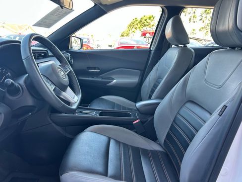Certified 2023 Nissan Kicks SR w/ SR Premium Package image 10