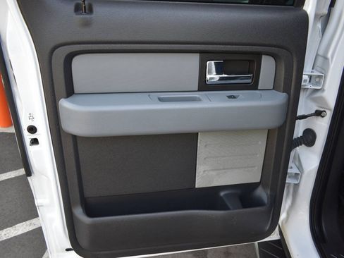 Used 2014 Ford F150 XLT w/ Equipment Group 302A Luxury RWD image 13