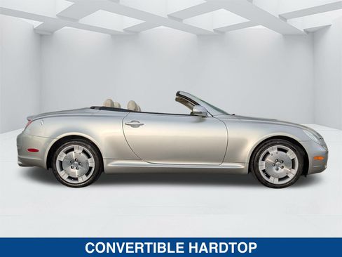 Used 2003 Lexus SC 430 Convertible RWD image 3