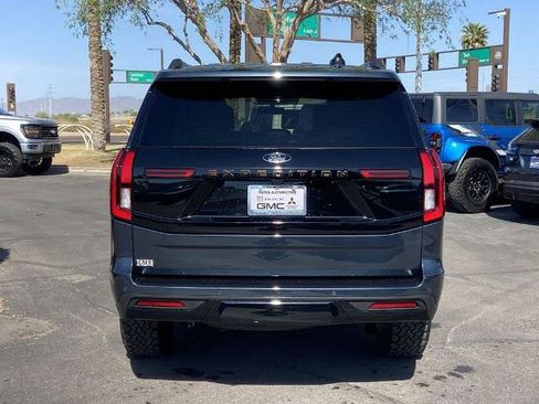 Used 2025 Ford Expedition Tremor image 5