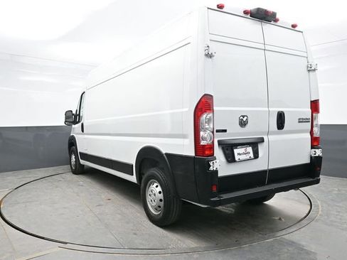 Used 2023 RAM ProMaster 2500 image 5