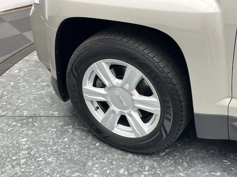 Used 2014 GMC Terrain SLE AWD/4WD image 28