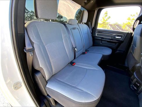 Used 2023 RAM 2500 Big Horn w/ Level 1 Equipment Group image 19