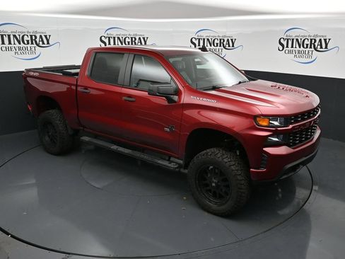 Used 2020 Chevrolet Silverado 1500 Custom w/ Custom Value Package AWD/4WD image 18