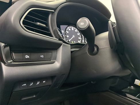 Certified 2025 MAZDA CX-30 AWD 2.5 S w/ Premium Package image 32