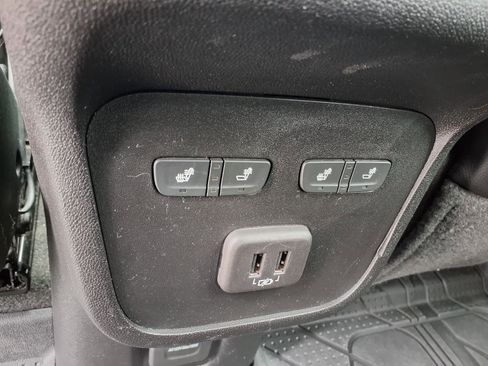 Used 2022 Chevrolet Equinox Premier AWD/4WD image 28