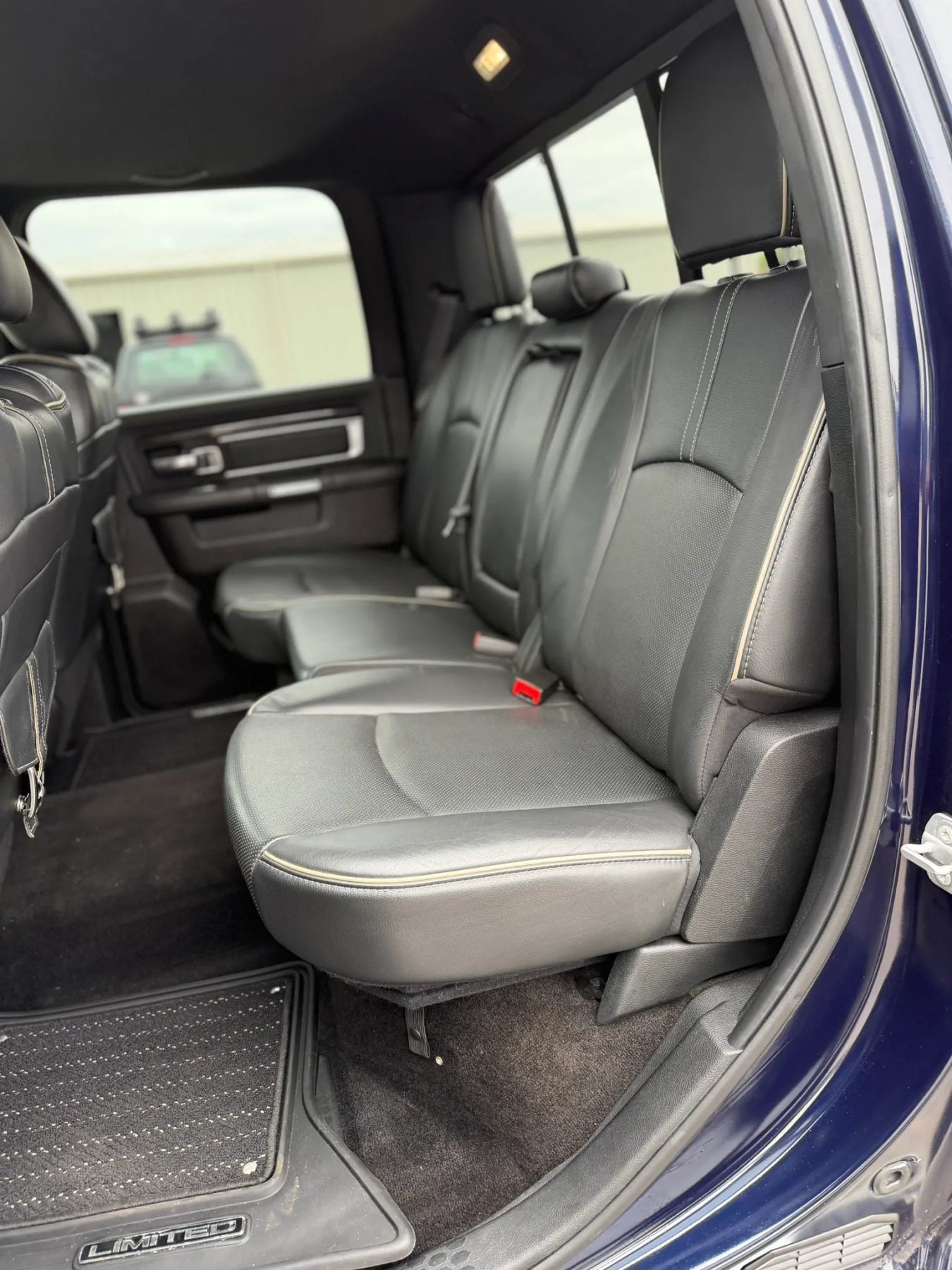 Used 2018 RAM 1500 Limited AWD/4WD image 14