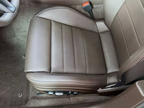 New 2026 Porsche Panamera 4 image 15