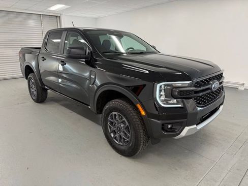 New 2025 Ford Ranger XLT w/ Equipment Group 301A High image 3