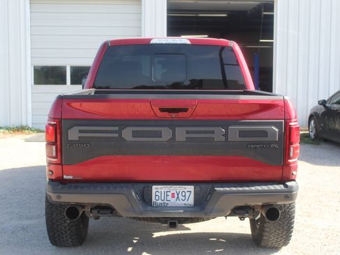 Used 2019 Ford F150 Raptor w/ Equipment Group 802A Luxury AWD/4WD image 5