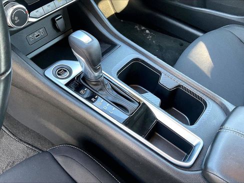 Used 2022 Nissan Sentra SV image 14