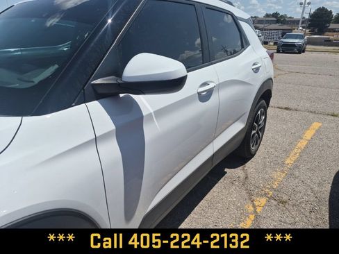Used 2026 Chevrolet TrailBlazer LT w/ Driver Confidence Package FWD image 5