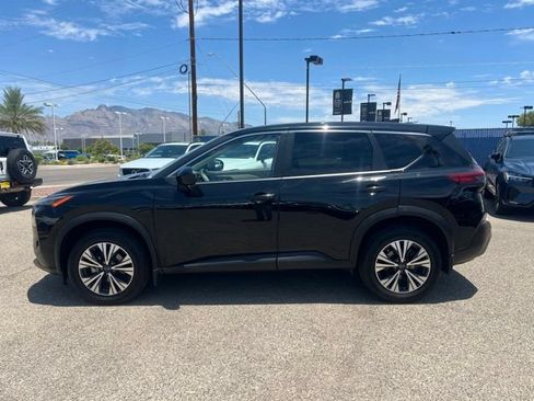 Used 2023 Nissan Rogue SV FWD image 7