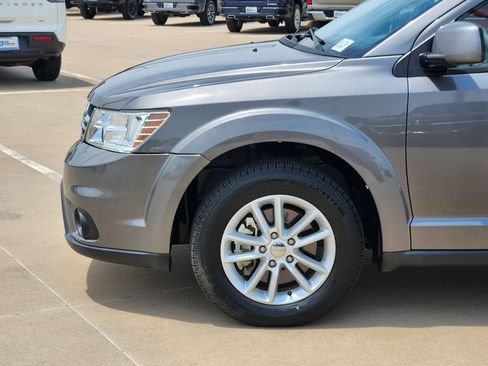 Used 2013 Dodge Journey SXT w/ Flexible Seating Group FWD image 8