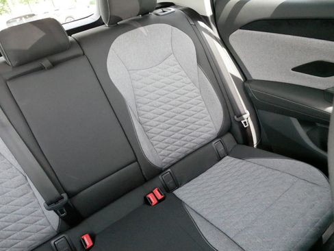 Certified 2025 Volkswagen Tiguan S AWD/4WD image 14