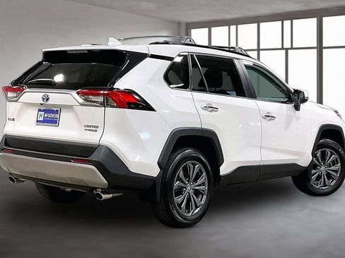 Used 2023 Toyota RAV4 Limited AWD/4WD image 7