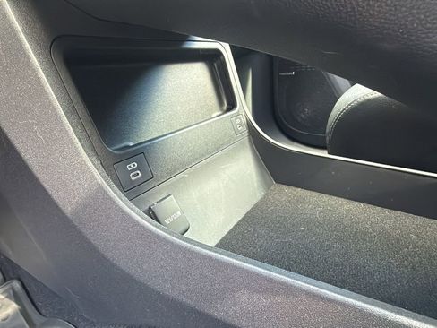 Used 2023 Subaru Solterra AWD image 26