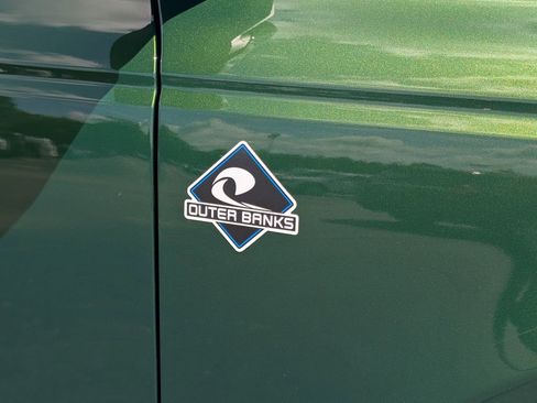 New 2025 Ford Bronco Outer Banks image 16