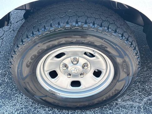 Used 2016 RAM 1500 Tradesman w/ Protection Group AWD/4WD image 9
