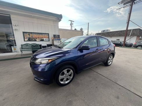Used 2016 Honda HR-V LX image 20