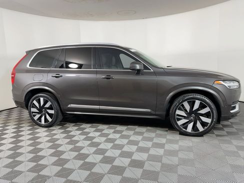 Used 2023 Volvo XC90 T8 Ultimate image 7
