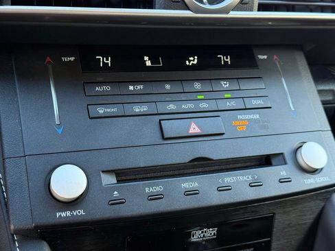 Used 2015 Lexus RC F image 10