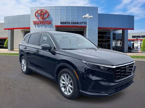 Used 2024 Honda CR-V EX-L image 3