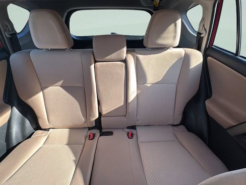 Used 2015 Toyota RAV4 XLE FWD image 10