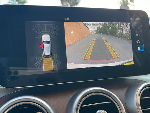 Used 2021 Mercedes-Benz GLC 300 image 20