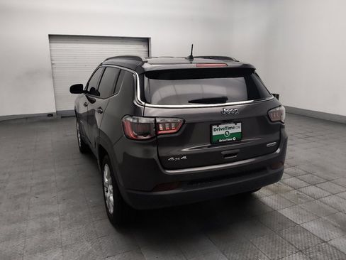 Used 2022 Jeep Compass Latitude AWD/4WD image 5
