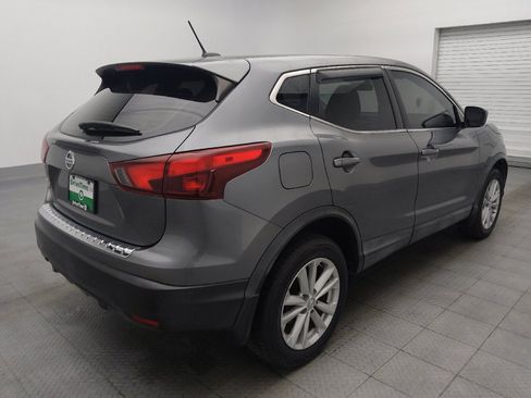 Used 2018 Nissan Rogue Sport S w/ S Appearance Package FWD image 9