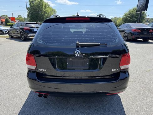 Used 2013 Volkswagen Jetta S FWD image 6