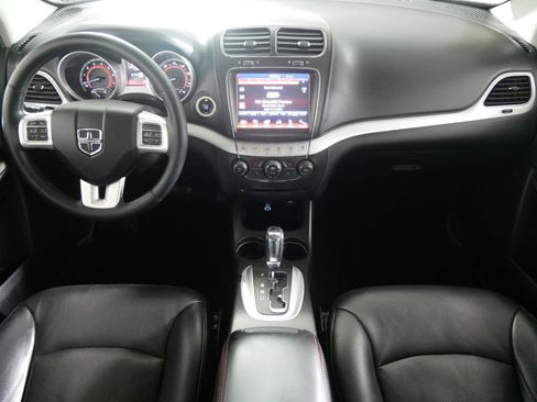 Used 2017 Dodge Journey GT w/ Driver Convenience Group image 10